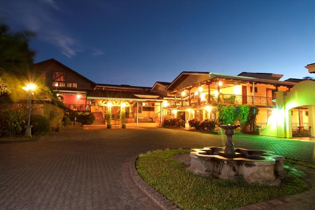 El Rodeo Estancia Boutique Hotel & Steakhouse سان هوزيه المظهر الخارجي الصورة
